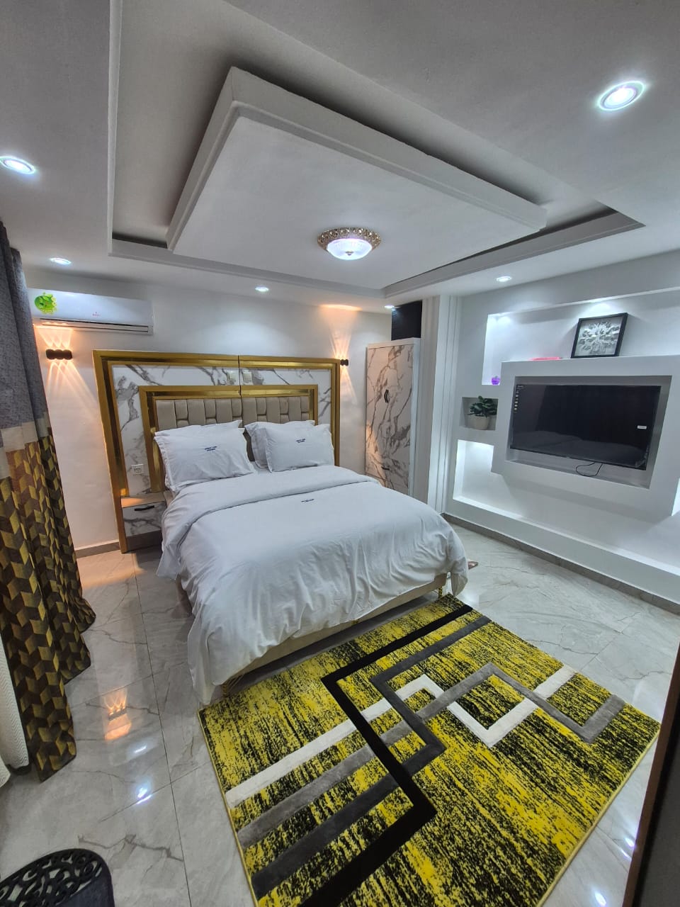 GraceLand Luxury VIP Room with Kitchen at Grand Cheferie Simbock
